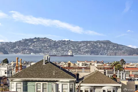 View/Area - 2960 Steiner St, San Francisco, CA 94123 photo 3 of 3