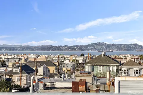 View/Area - 2960 Steiner St, San Francisco, CA 94123 photo 2 of 3