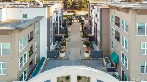 View/Area - 8100 Oceanview Ter #114, San Francisco, CA 94132 photo 9 of 16