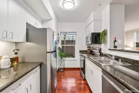 Kitchen - 8100 Oceanview Ter #114, San Francisco, CA 94132 photo 1 of 3