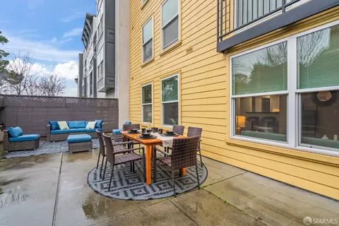 8100 Oceanview Ter #114, San Francisco, CA 94132