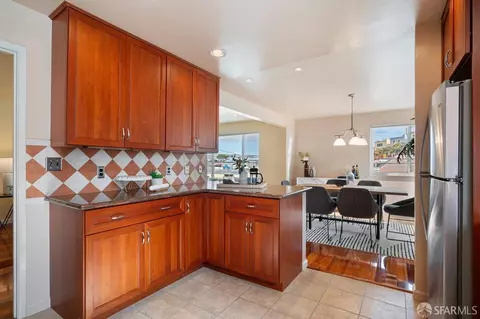 Kitchen - 60 Watt Ave, San Francisco, CA 94112 photo 3 of 4