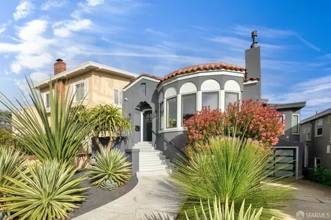 154 Westwood Dr, San Francisco, CA 94112