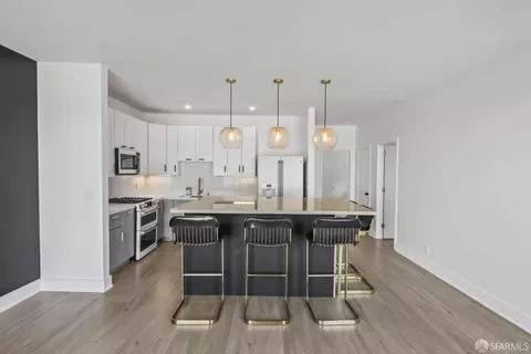 Kitchen - 672 Clipper St #1, San Francisco, CA 94114 photo 5 of 8