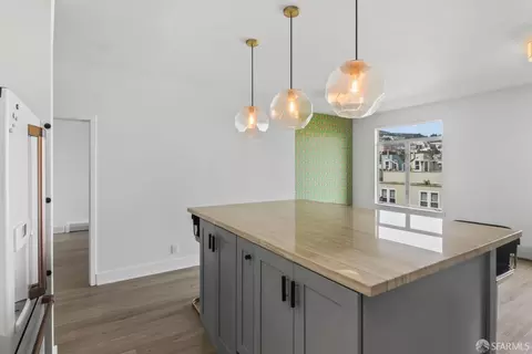 Kitchen - 672 Clipper St #1, San Francisco, CA 94114 photo 4 of 8