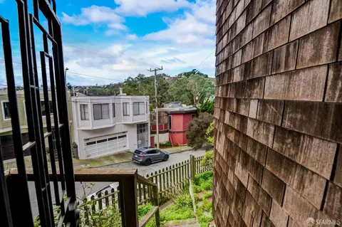 Exterior - 70 Hiliritas Ave, San Francisco, CA 94131 photo 11 of 13