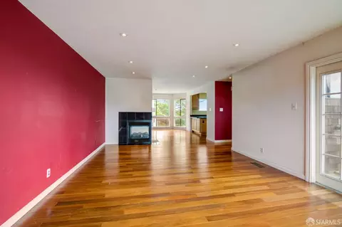 Living - 70 Hiliritas Ave, San Francisco, CA 94131 photo 2 of 5