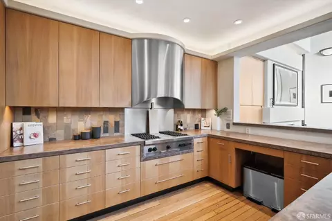 Kitchen - 8 Carmel St, San Francisco, CA 94117 photo 2 of 9