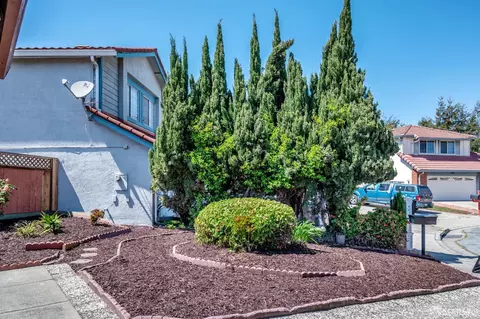 Exterior - 405 Cape Cod Dr, San Leandro, CA 94578 photo 8 of 8