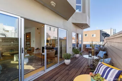 Exterior - 2235 Mission St #2, San Francisco, CA 94110 photo 2 of 5