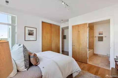 Bedroom - 2235 Mission St #2, San Francisco, CA 94110 photo 2 of 6