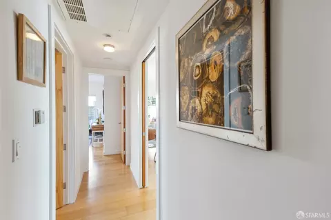 Entry Way - 2235 Mission St #2, San Francisco, CA 94110 photo 2 of 4