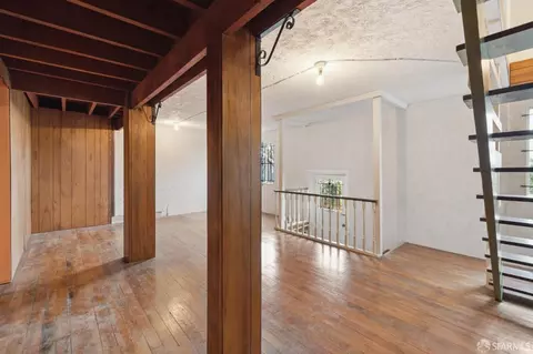 Entry Way - 21 Rio Ct, San Francisco, CA 94127 photo 4 of 4