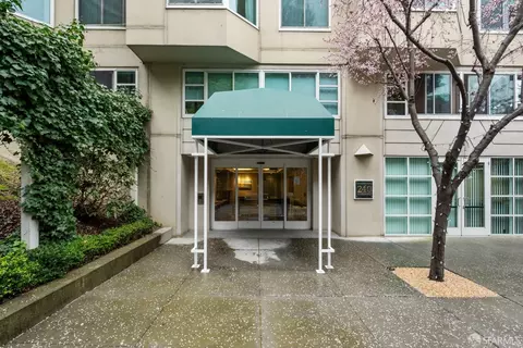 240 Lombard St #625, San Francisco, CA 94111