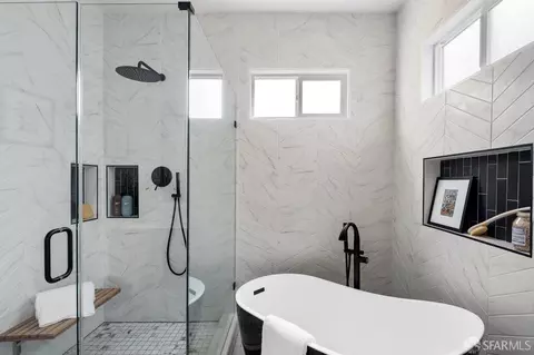 Bath - 264 3rd Ave, San Francisco, CA 94118 photo 1 of 4