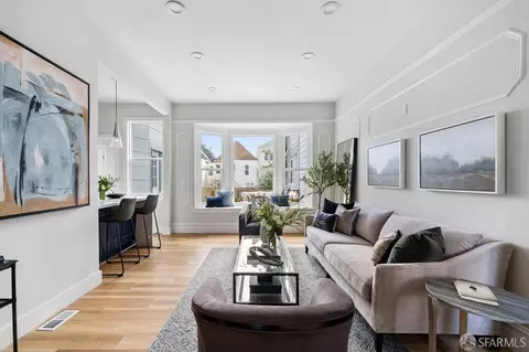 Living - 264 3rd Ave, San Francisco, CA 94118 photo 2 of 3