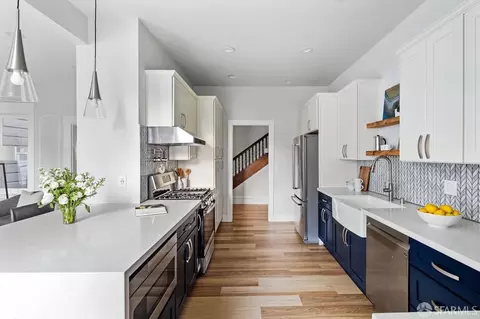 Kitchen - 264 3rd Ave, San Francisco, CA 94118 photo 1 of 2