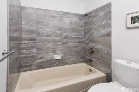 Bath - 216 Palmetto Ave, Pacifica, CA 94044 photo 5 of 5