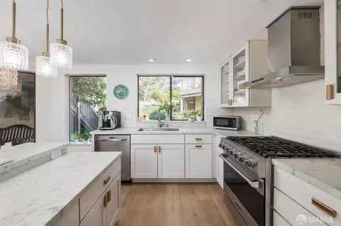 Kitchen - 216 Palmetto Ave, Pacifica, CA 94044 photo 3 of 5