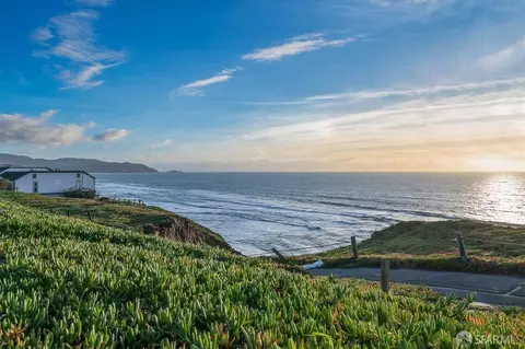 View/Area - 216 Palmetto Ave, Pacifica, CA 94044 photo 11 of 15