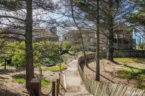 Other - 216 Palmetto Ave, Pacifica, CA 94044 photo 7 of 10
