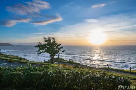 View/Area - 216 Palmetto Ave, Pacifica, CA 94044 photo 12 of 15