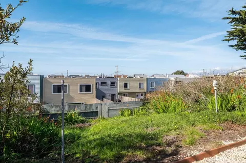 View/Area - 1867 39th Ave, San Francisco, CA 94122 photo 2 of 2