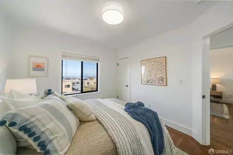 Bedroom - 1867 39th Ave, San Francisco, CA 94122 photo 6 of 7