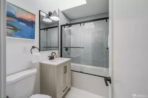 Bath - 1867 39th Ave, San Francisco, CA 94122 photo 1 of 2