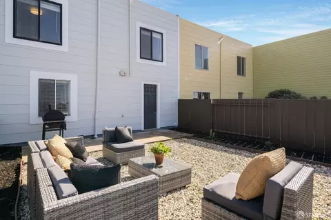 Exterior - 1867 39th Ave, San Francisco, CA 94122 photo 8 of 8