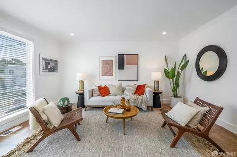 Living - 1867 39th Ave, San Francisco, CA 94122 photo 2 of 6