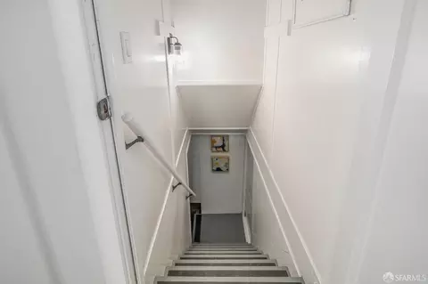 Entry Way - 1867 39th Ave, San Francisco, CA 94122 photo 2 of 2