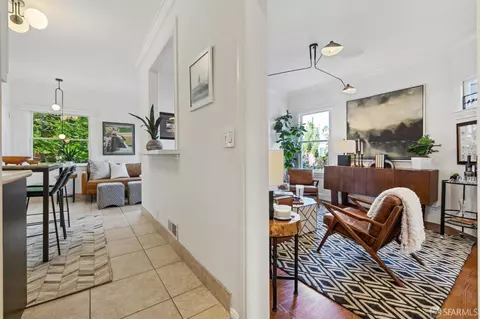 Entry Way - 246 Caselli Ave, San Francisco, CA 94114 photo 2 of 2