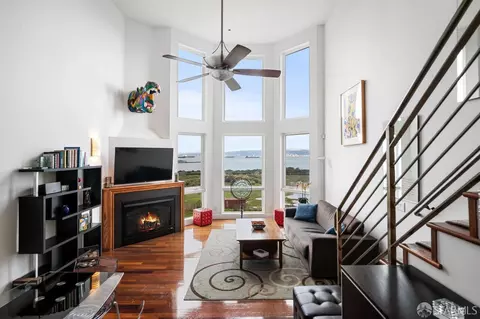 748 Innes Ave #304, San Francisco, CA 94124