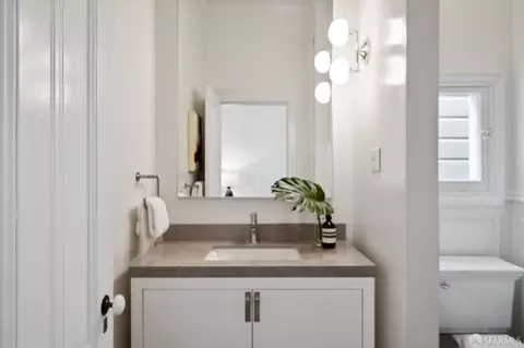 Bath - 2817 Pine St, San Francisco, CA 94115 photo 6 of 8