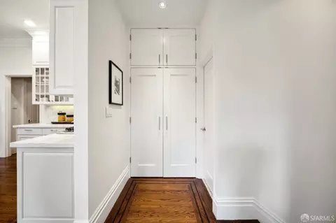 Entry Way - 2817 Pine St, San Francisco, CA 94115 photo 2 of 5
