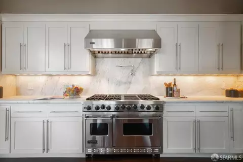 Kitchen - 700 23rd Ave, San Francisco, CA 94121 photo 4 of 4