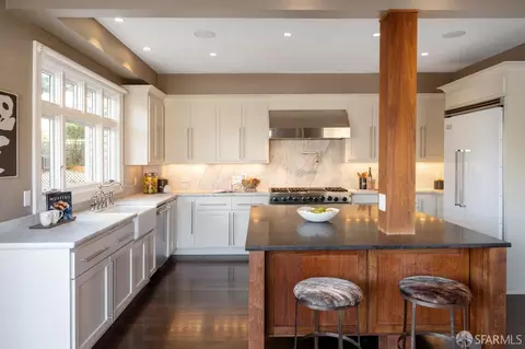 Kitchen - 700 23rd Ave, San Francisco, CA 94121 photo 2 of 4