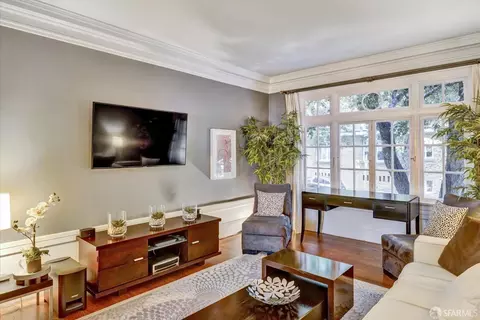 Living - 2155 Buchanan St #2, San Francisco, CA 94115 photo 2 of 3
