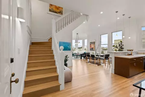 860 Waller St #5, San Francisco, CA 94117