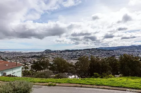 View/Area - 108 Everson St, San Francisco, CA 94131 photo 4 of 12