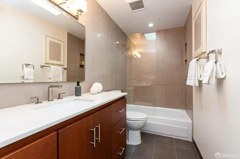 Bath - 108 Everson St, San Francisco, CA 94131 photo 1 of 2