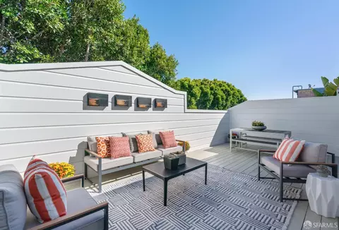 3135 24th St #9, San Francisco, CA 94110