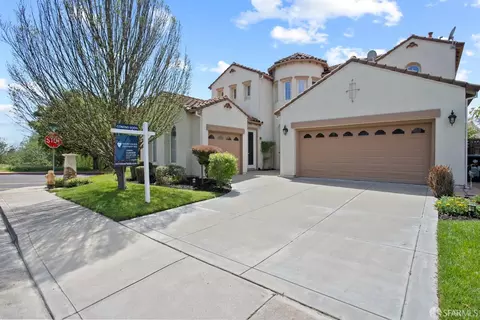 5570 Newfields Ln, Dublin, CA 94568