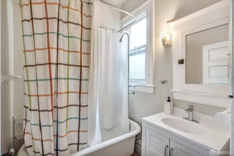 Bath - 57 Duncan St, San Francisco, CA 94110 photo 1 of 1