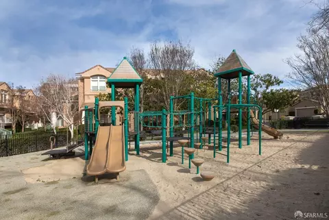 View/Area - 157 Jasmine Ct, Mountain View, CA 94043 photo 1 of 1