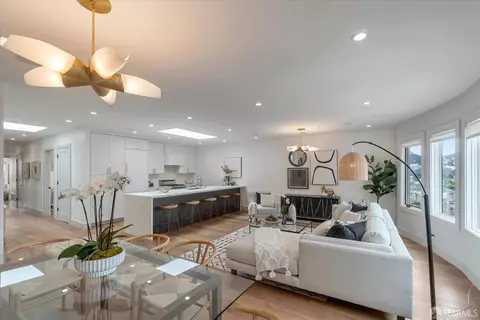 844 Lyon St, San Francisco, CA 94115