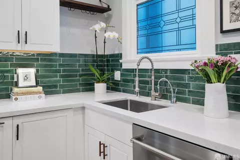 Kitchen - 1278 3rd Ave #2, San Francisco, CA 94122 photo 5 of 7