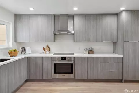 Kitchen - 148 Blake St #2, San Francisco, CA 94118 photo 2 of 5
