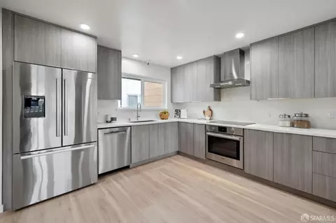 Kitchen - 148 Blake St #2, San Francisco, CA 94118 photo 3 of 5
